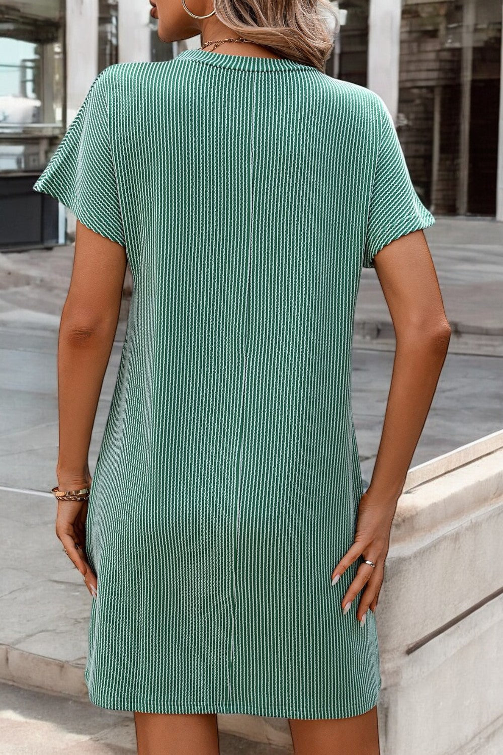 SUNNY STRIPES – Rippkleid mit Mini-Länge und Streifenmuster