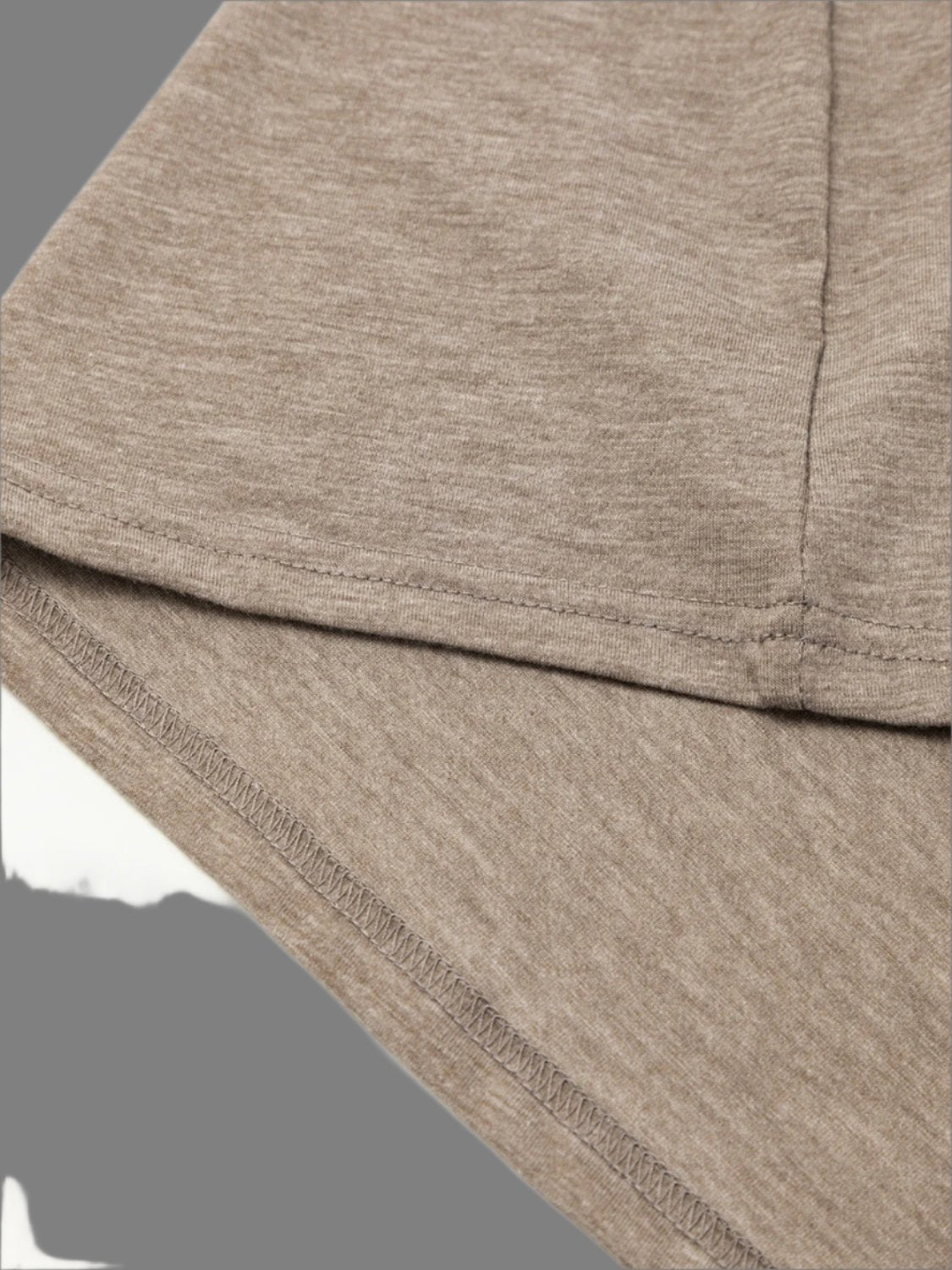 SEAM – Mini Kleid mit Rundhalsausschnitt und Schnittdetails
