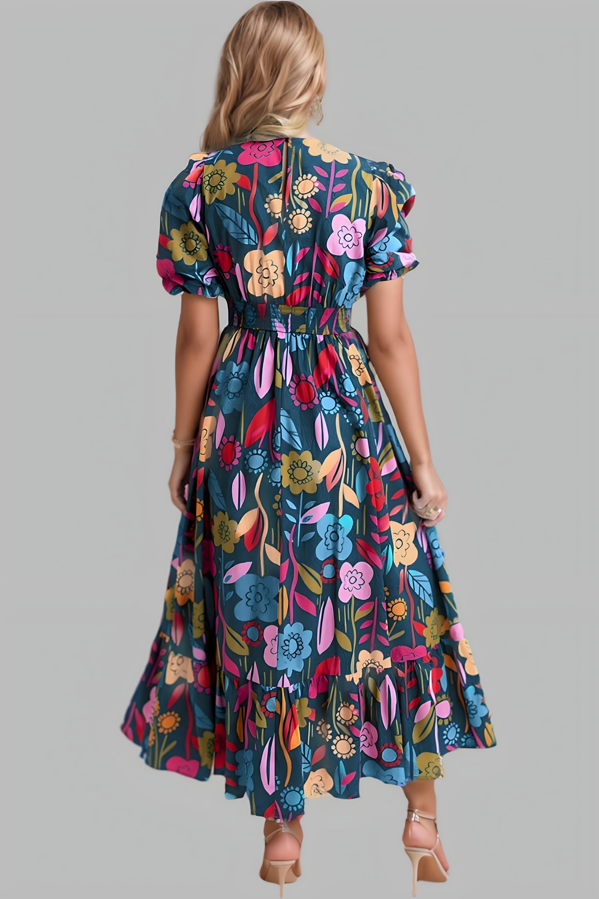 BOHO BREEZE – Midi Kleid mit Puffärmeln und Notch-Ausschnitt