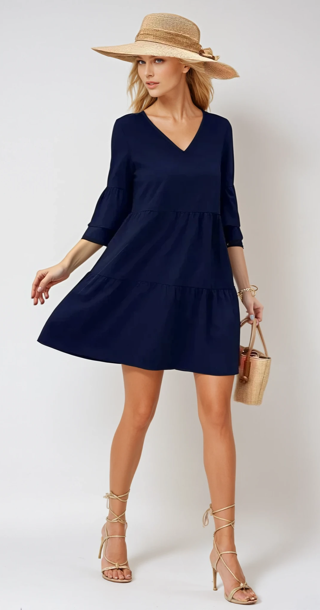 FLIRTY – V-Ausschnitt Minikleid mit Glockenärmeln