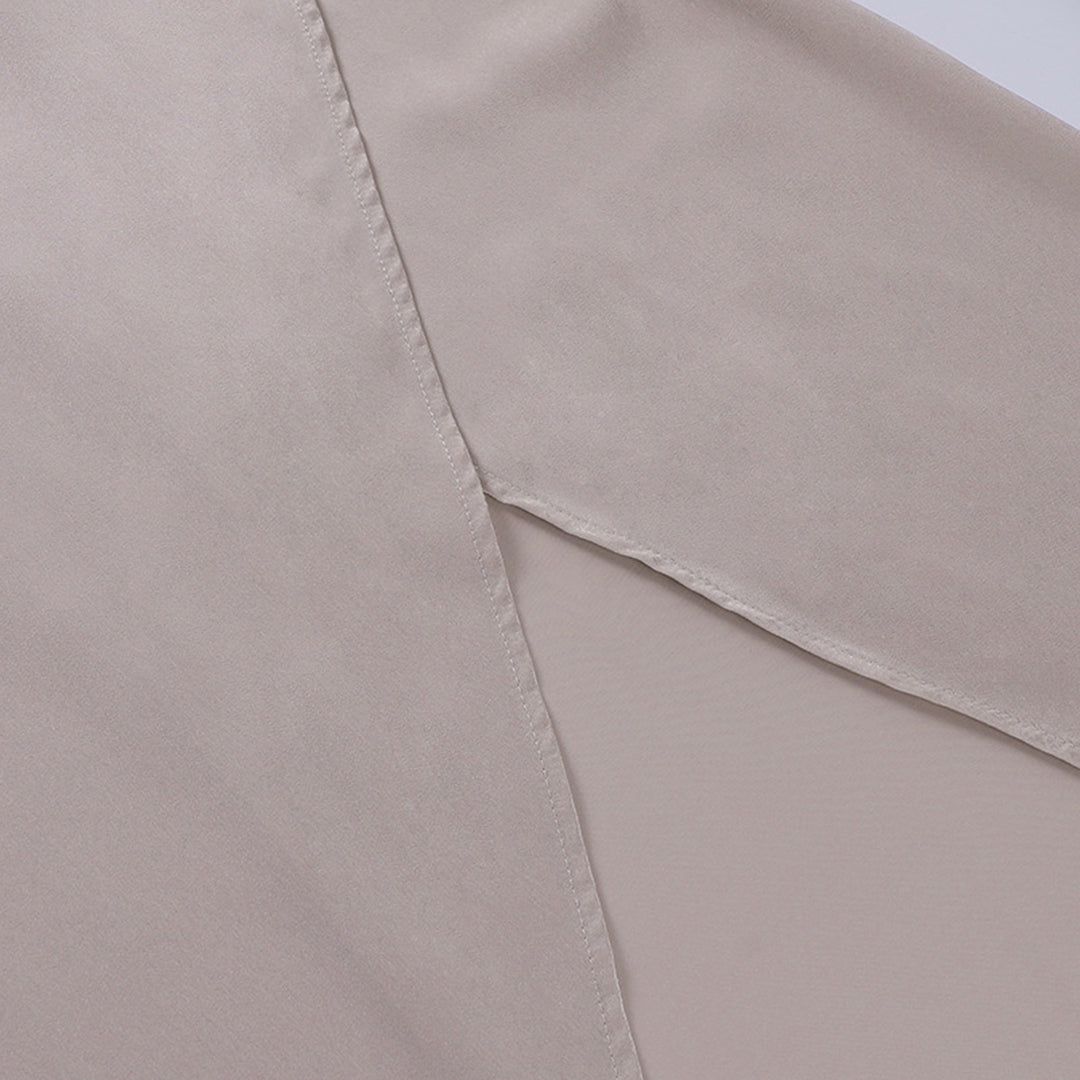 CLAIRE – Elegantes Kleid mit V-Ausschnitt und Taillengürtel