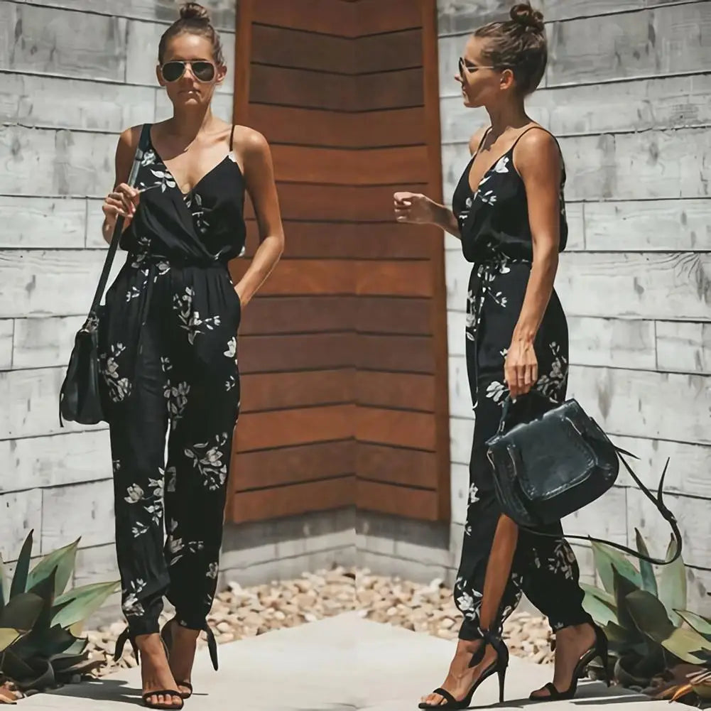 MAYA – Bedruckter Chic Jumpsuit mit Kurzarm und Gürtel