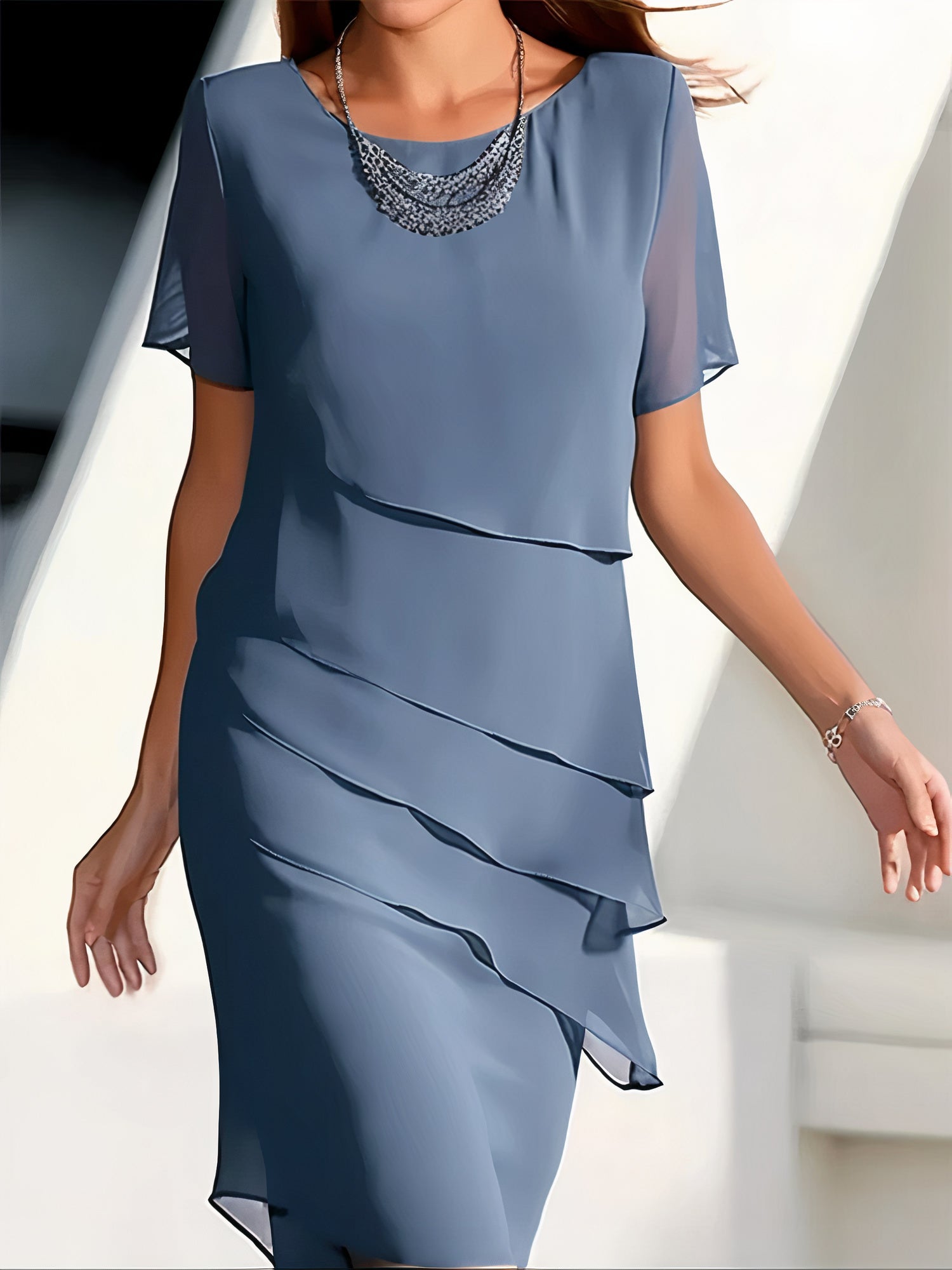TESS – Chiffonkleid mit Eleganz und Komfort
