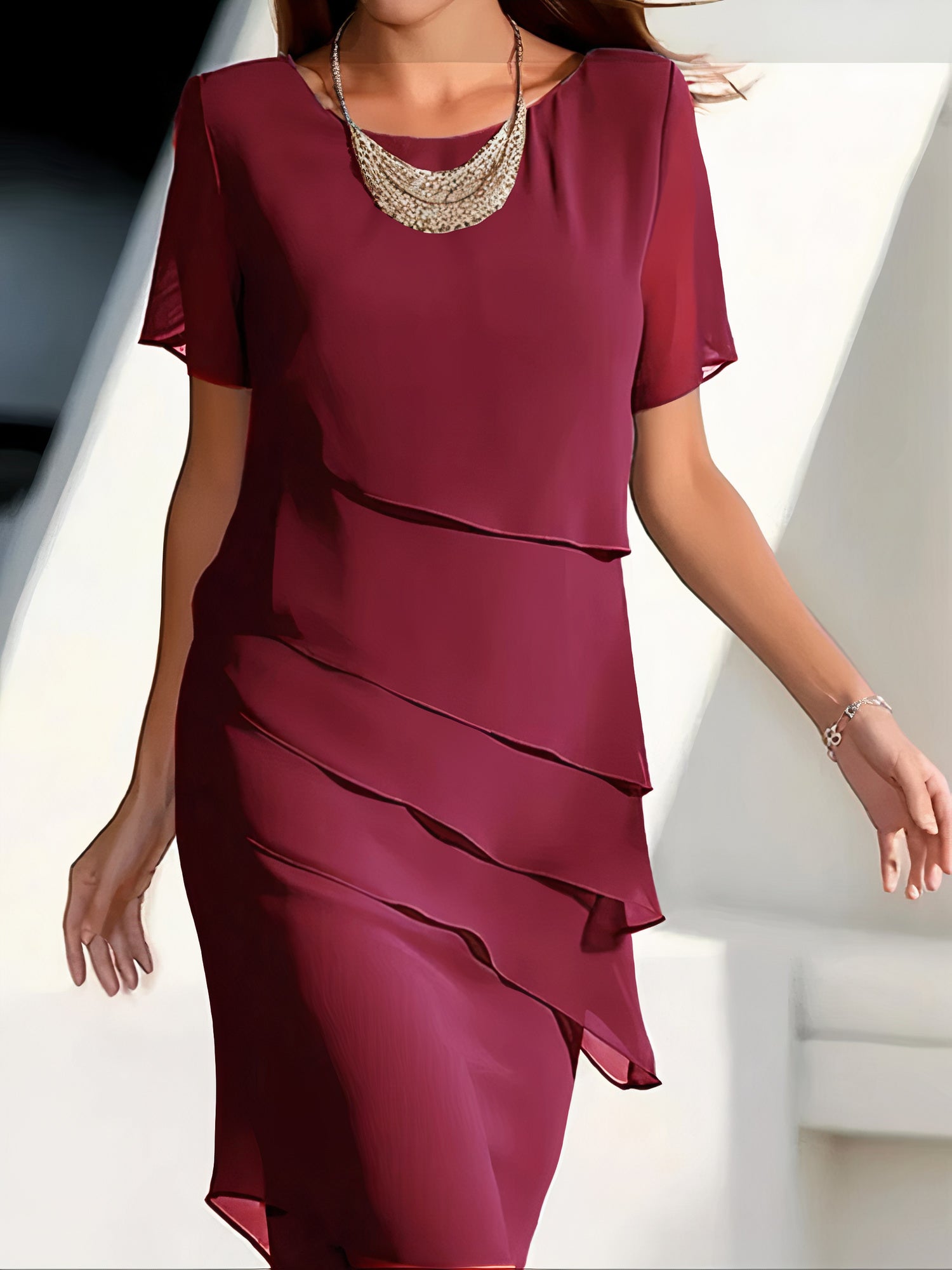 TESS – Chiffonkleid mit Eleganz und Komfort