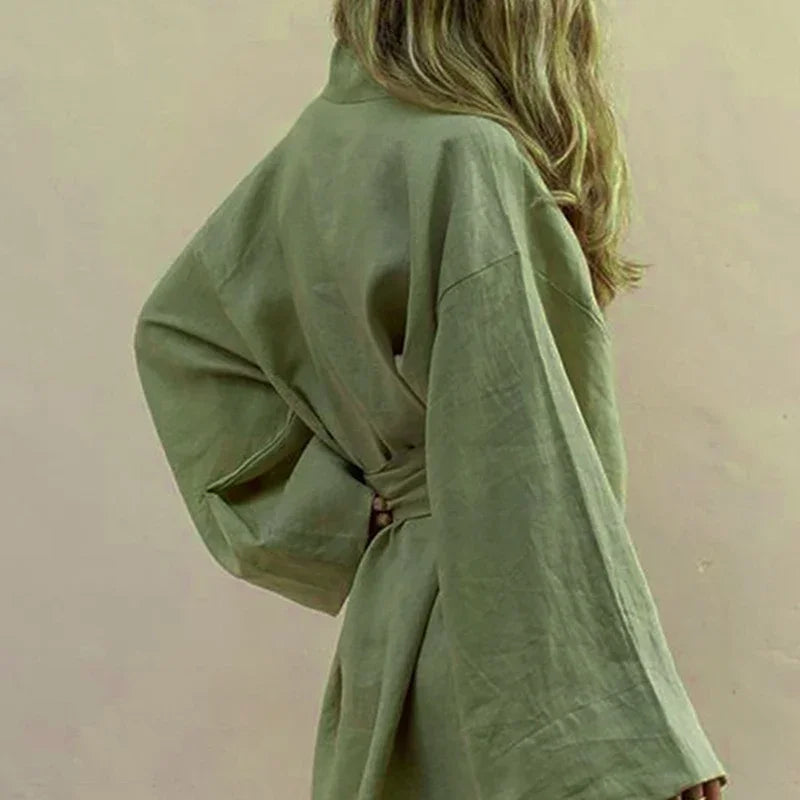 ARLETTE – Elegantes Spitzen-Minikleid mit Schnürung