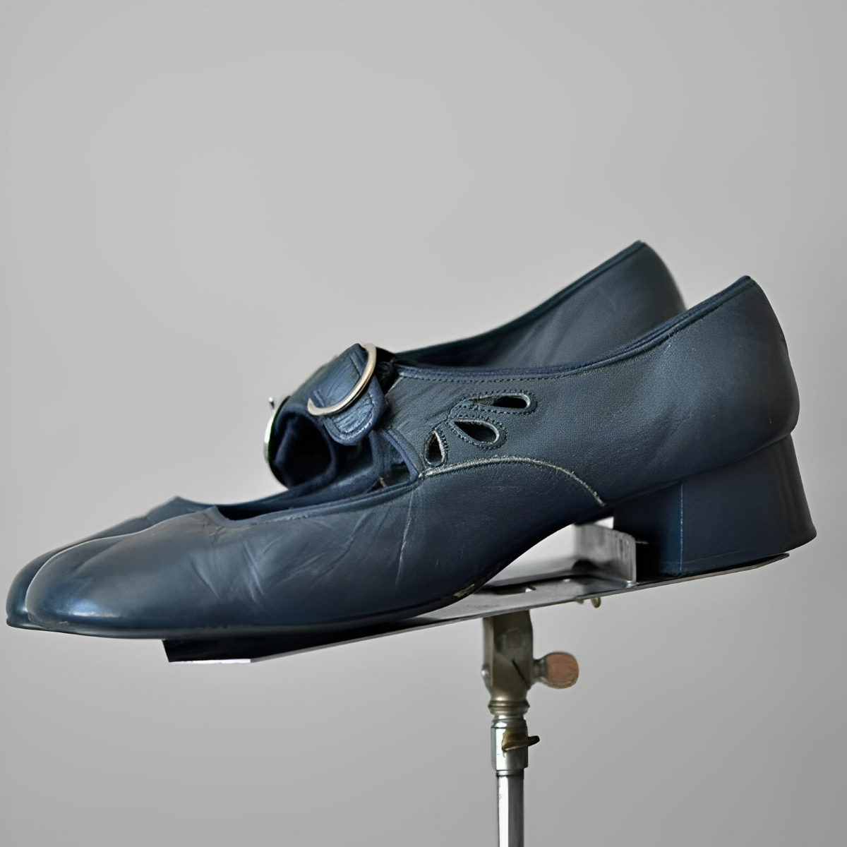 Damen Gleiter Elegante Schnalle Schwarz Komfortabel Größe 36-41-3