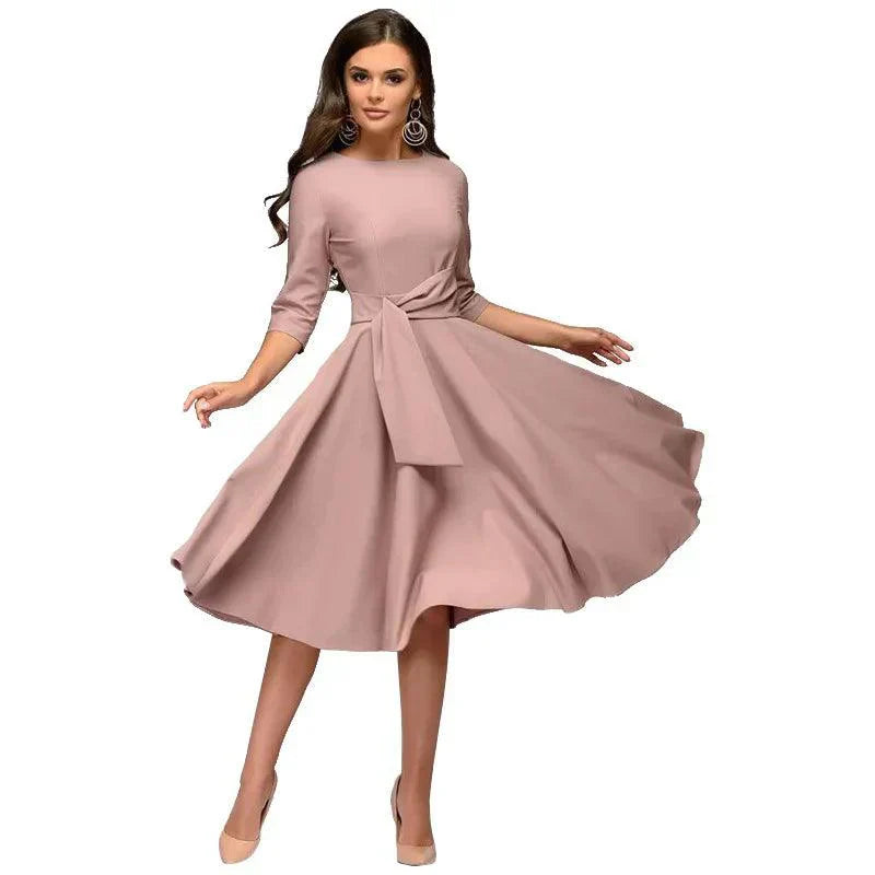 ISLA – Elegantes Midi-Kleid mit Schleifendetail