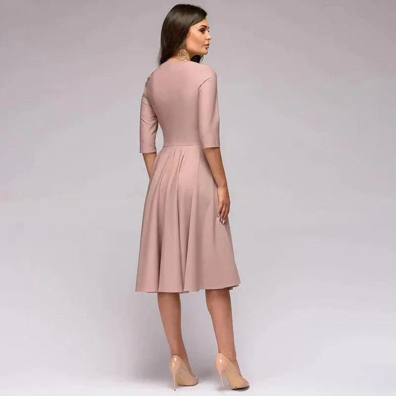 ISLA – Elegantes Midi-Kleid mit Schleifendetail