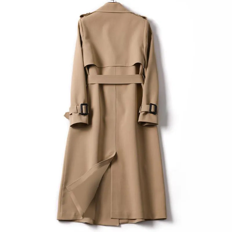 Klassischer Frühlings-Trenchcoat