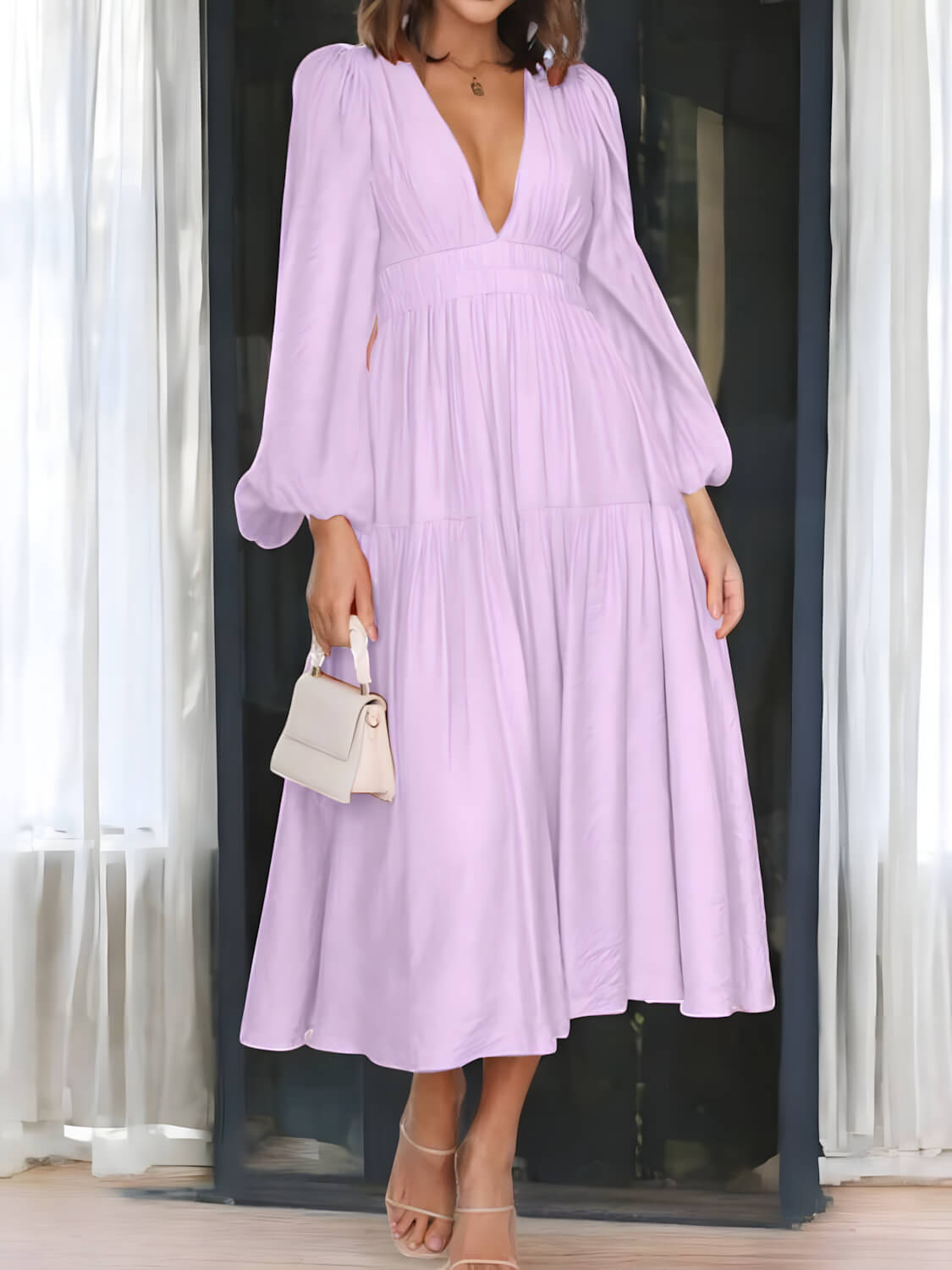 LUXE – Maxikleid mit Ballonärmeln und V-Ausschnitt
