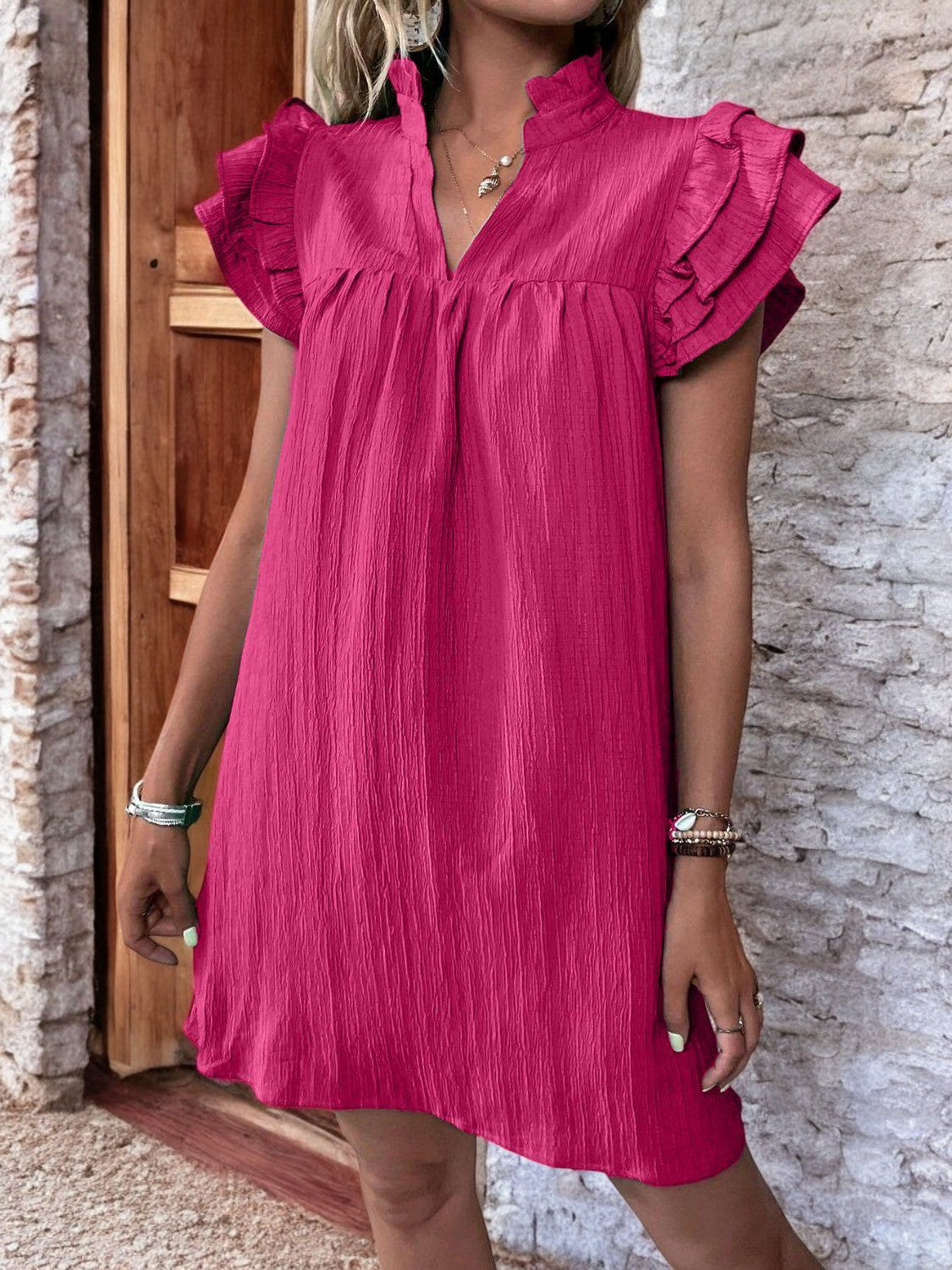 FLOWY CAP SLEEVE MINI DRESS – Kurzes Kleid mit Rüschendetails