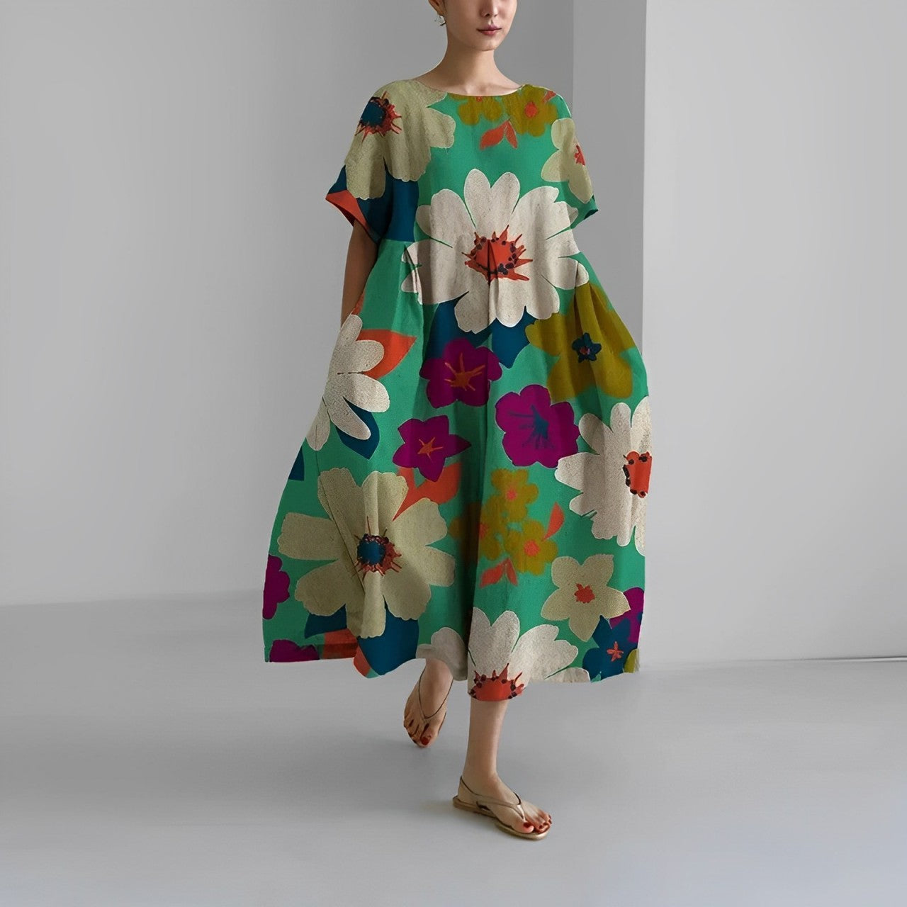 LEILA – Floral Boho Maxikleid mit V-Ausschnitt und Rüschen