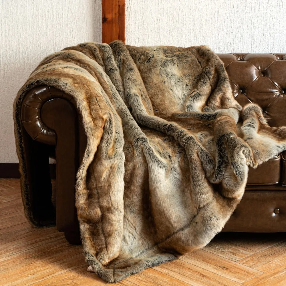 Luxus Faux Fur Decke 200 x 200 cm - Weich und Warm, Elegantes Kunstfell für Zuhause-1