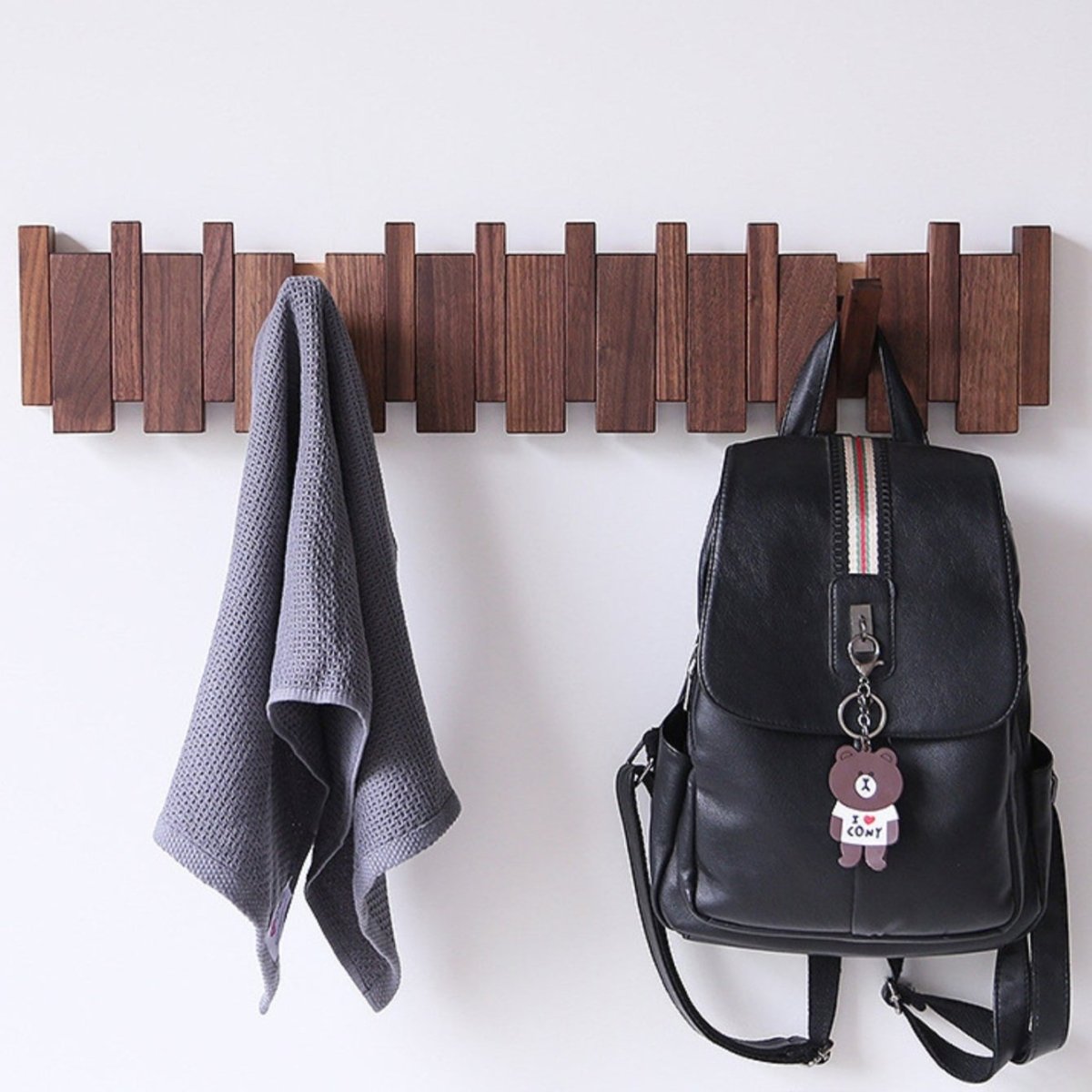 Handgefertigter Garderobenhaken aus Holz für Flur und Schlafzimmer - Stilvolles Klavierdesign mit 4-10 Haken-2