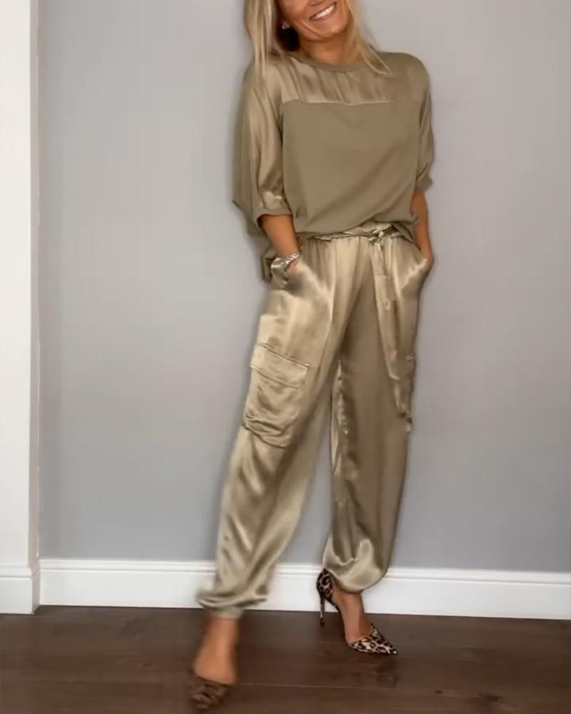 Jacqueline – Elegantes Satin-Set