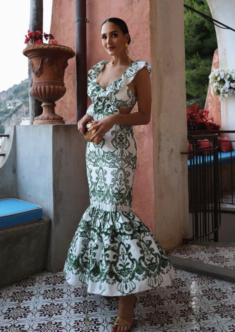 ELEGANT AFFAIR MAXIKLEID – Zeitloser Stil mit V-Ausschnitt