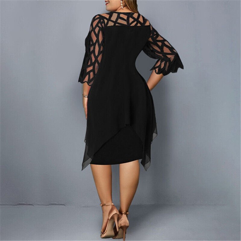 CURVY CHIC – Fließendes Midi-Kleid in Übergröße