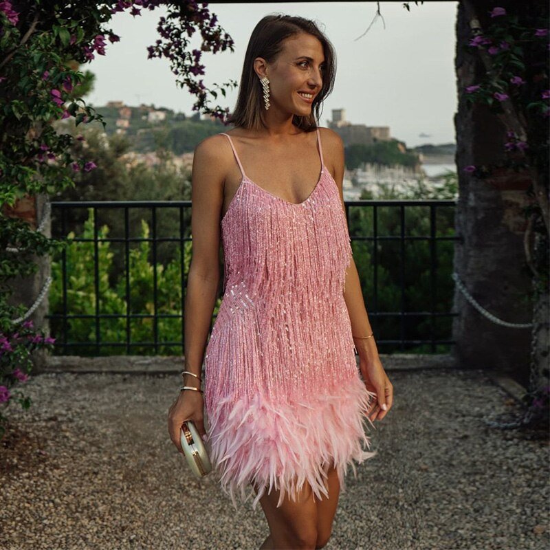 GIA – Stilvolles Midi-Kleid mit V-Ausschnitt und Gürtel