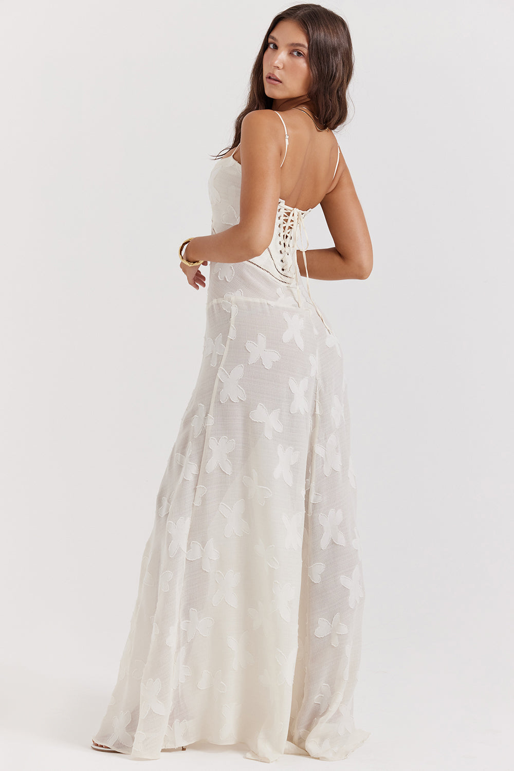 ELEGANT CHIC MAXIKLEID – Elegantes Kleid mit V-Ausschnitt und Flügelärmeln