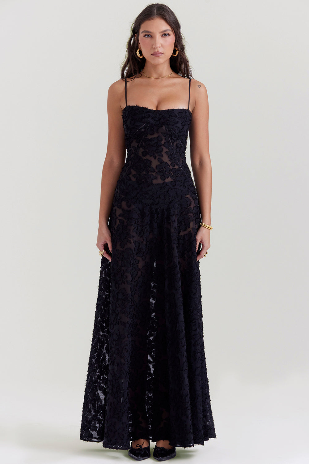 ELEGANT CHIC MAXIKLEID – Elegantes Kleid mit V-Ausschnitt und Flügelärmeln
