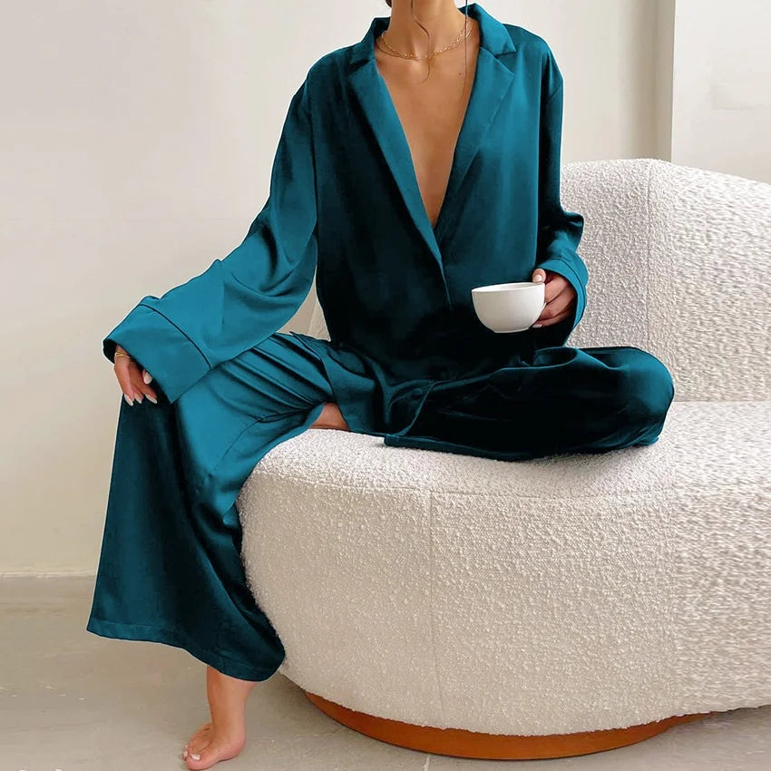 Nachtwäsche-Set aus Satin in Übergröße