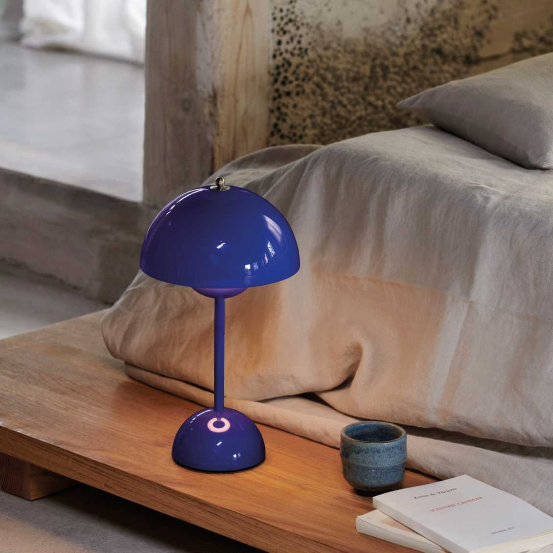 Aurora-Inspirierte LED-Schreibtischlampe mit USB-C - Energieeffiziente, Warme Beleuchtung für Schreibtische und Kleine Räume-3