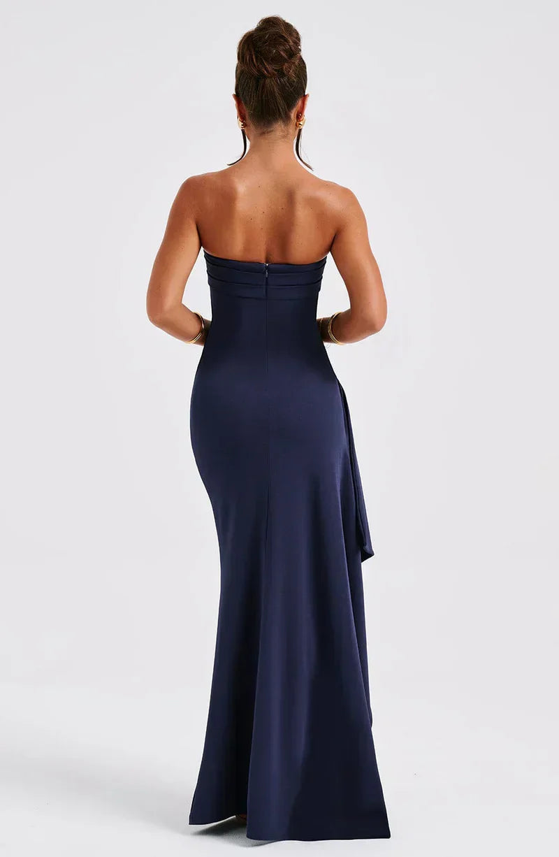 ELEGANT CHARM – Twisted Maxi Kleid mit V-Ausschnitt