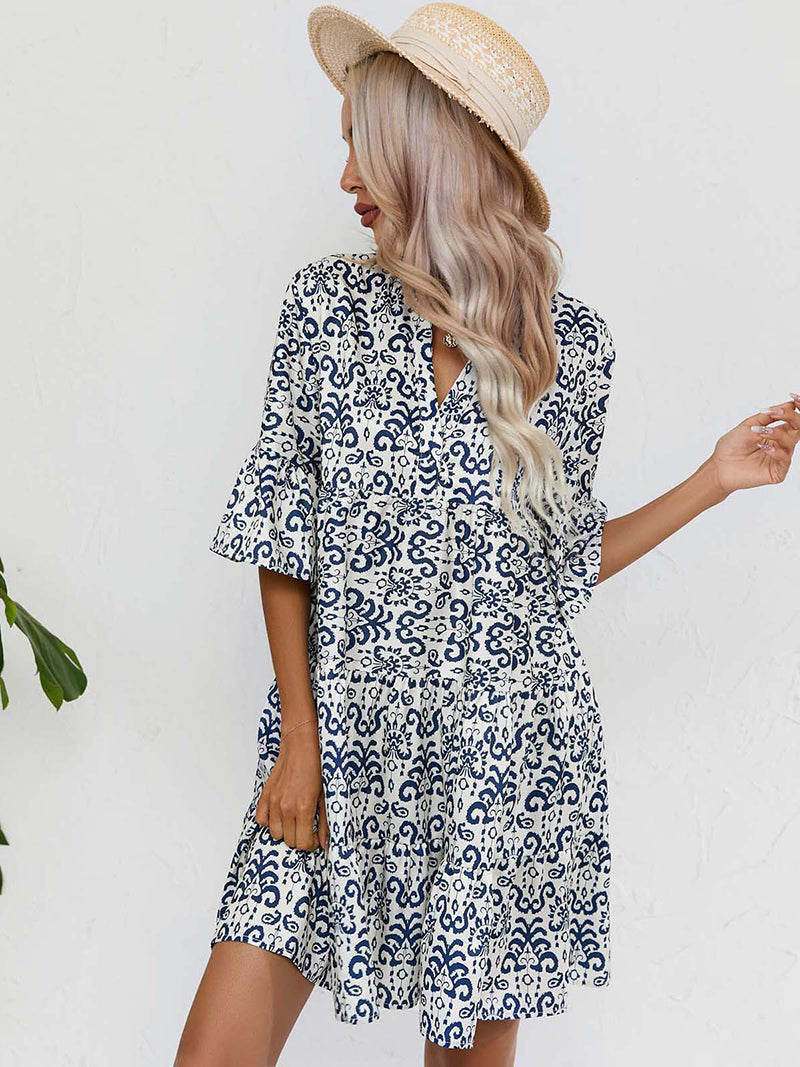 Blusenkleid mit Muster und hoher Taille | Luftige Leichtigkeit für warme Tage