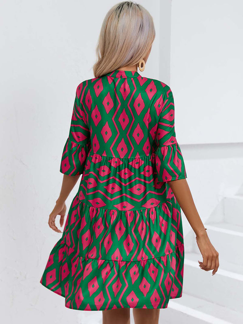 Blusenkleid mit Muster und hoher Taille | Luftige Leichtigkeit für warme Tage