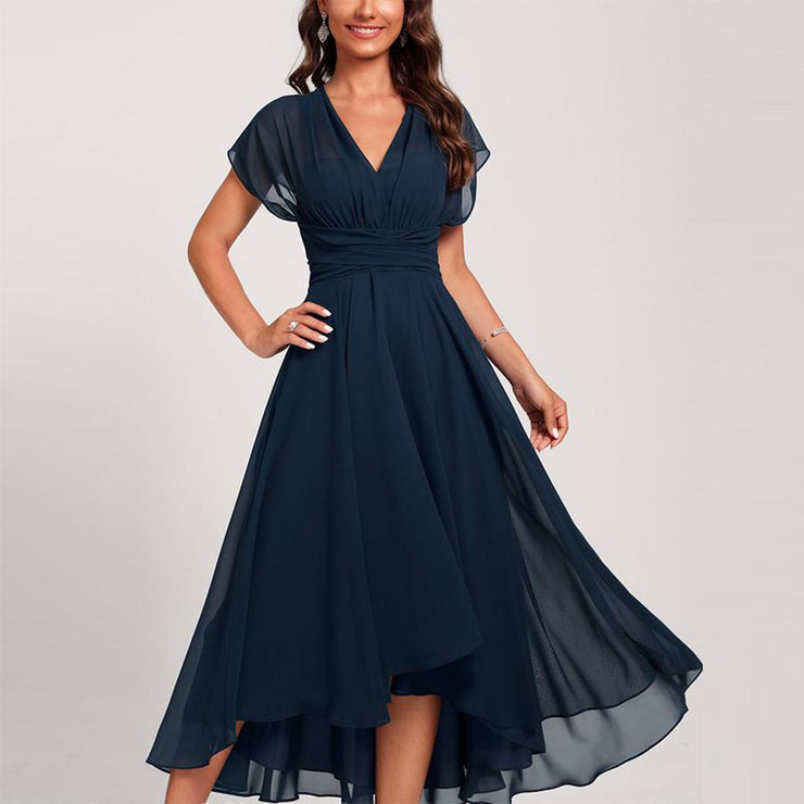 Damenkleid Festlich Elegant Schwarz Größe M Zeitlose Silhouette für Feierlichkeiten-1