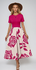 ROSE – Sommerkleid mit Rundhalsausschnitt und Blumenmuster