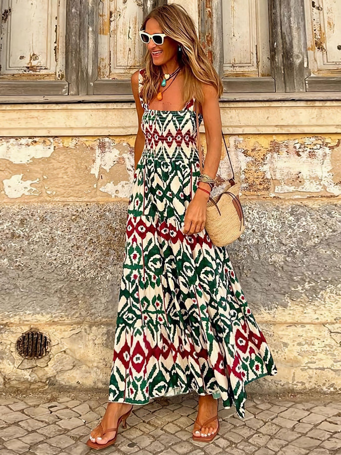 SUNNY DAYS – Smocked Ärmelloses Sommerkleid für Damen