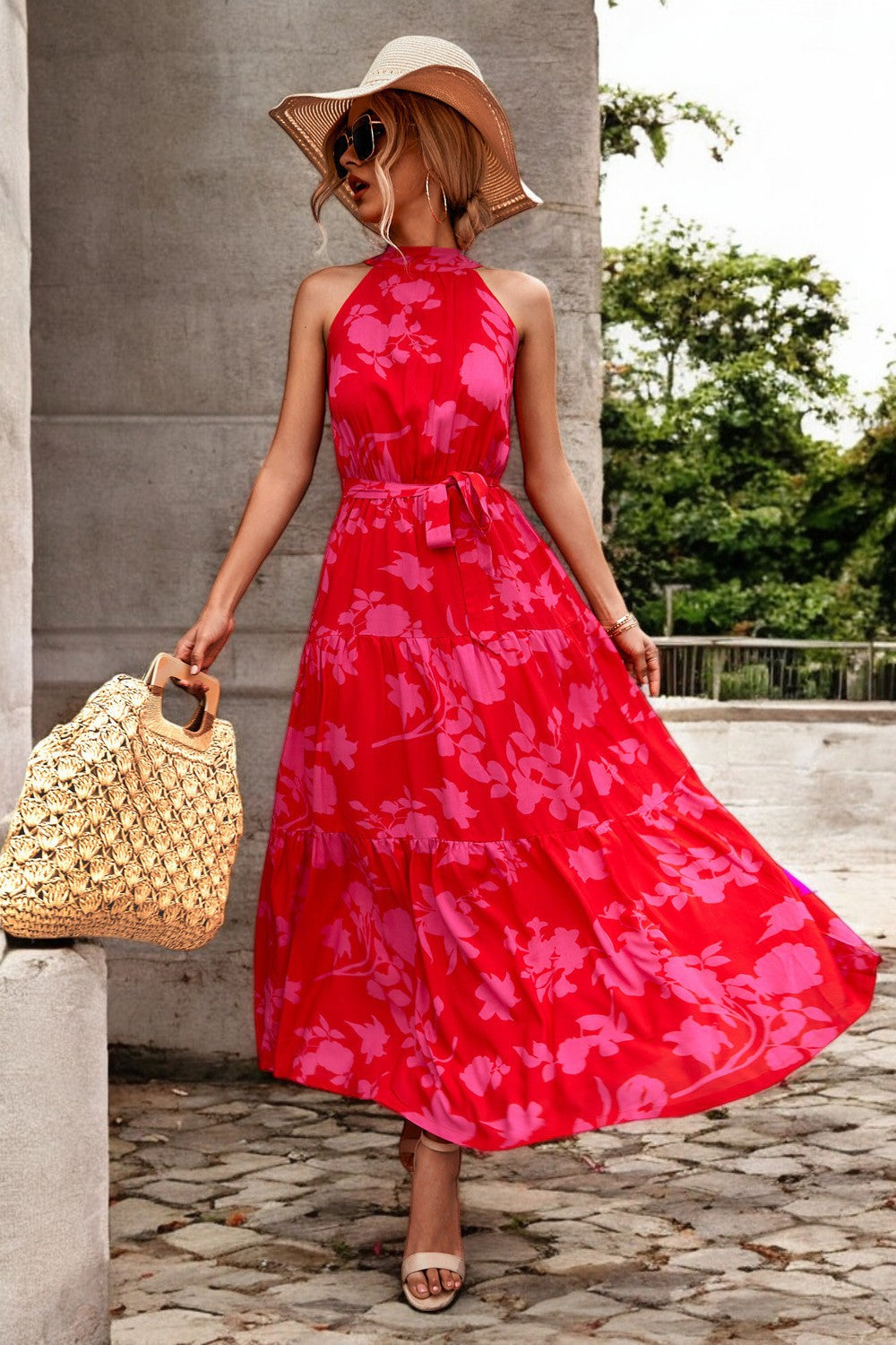 POLKA DOT MAXIKLEID – Langes Kleid mit Taillengürtel und Muster