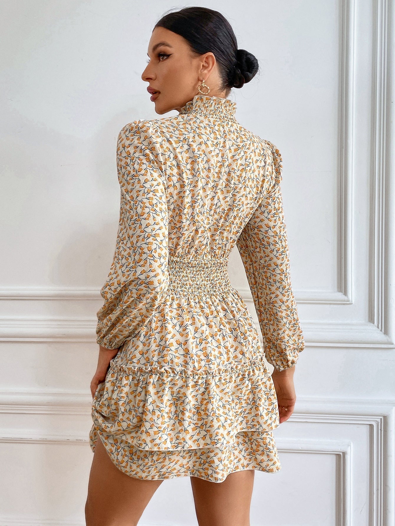 Blumenmuster-Kleid | Feminine Eleganz mit verspieltem Touch