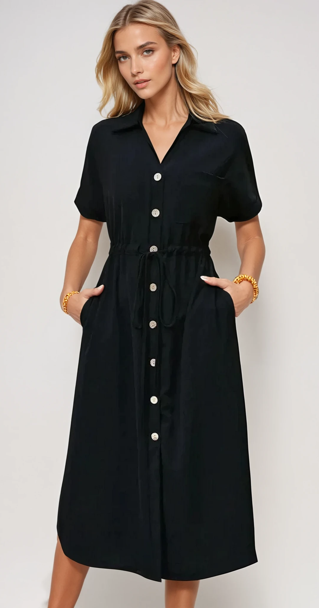 SUNNY ALLURE – Midi Kleid mit Knopfleiste und Schlitz