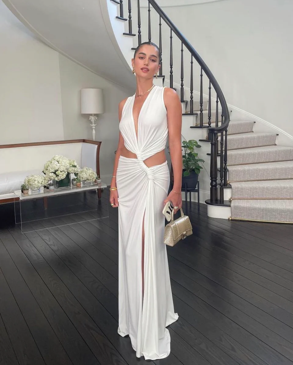 ELENA – Trendiges Sommerkleid mit V-Ausschnitt und Gürtel