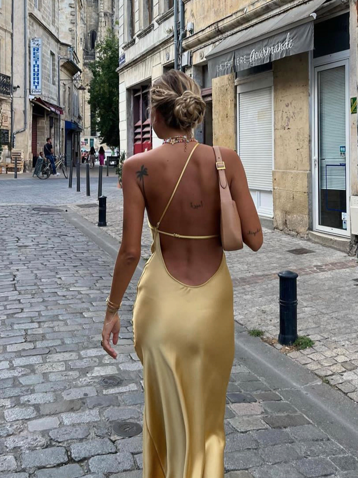 Maxikleid Schwarz Rückenfrei Damen Festlich für Hochzeitsgast aus Satin, Ärmellos, Sexy Design-2