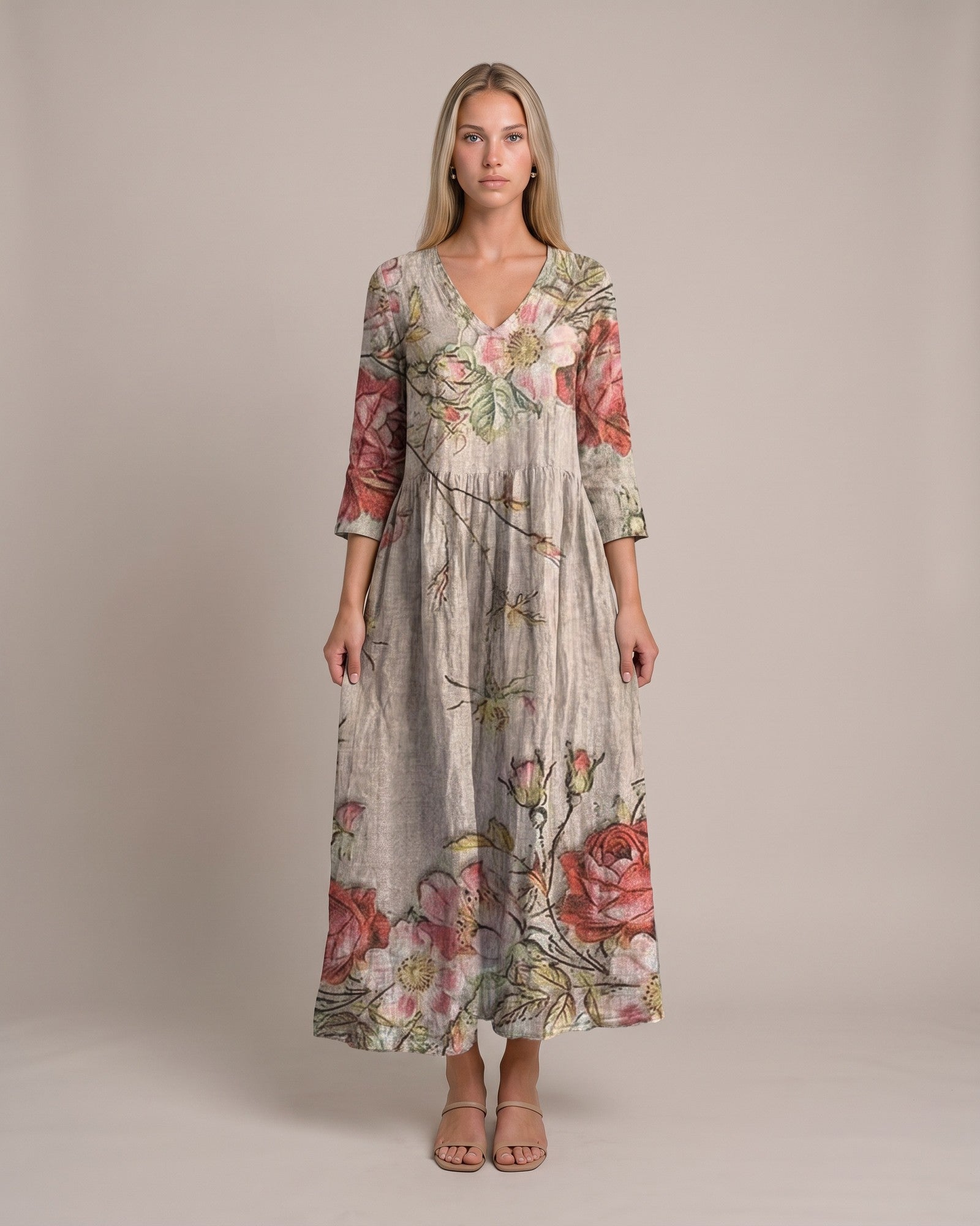 Model im Cella Maxikleid - Beige - zweite Ansicht