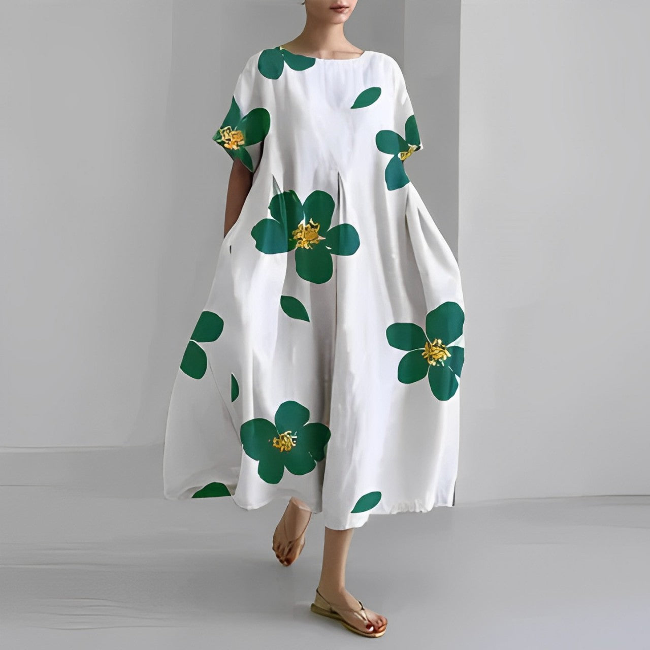 LEILA – Floral Boho Maxikleid mit V-Ausschnitt und Rüschen