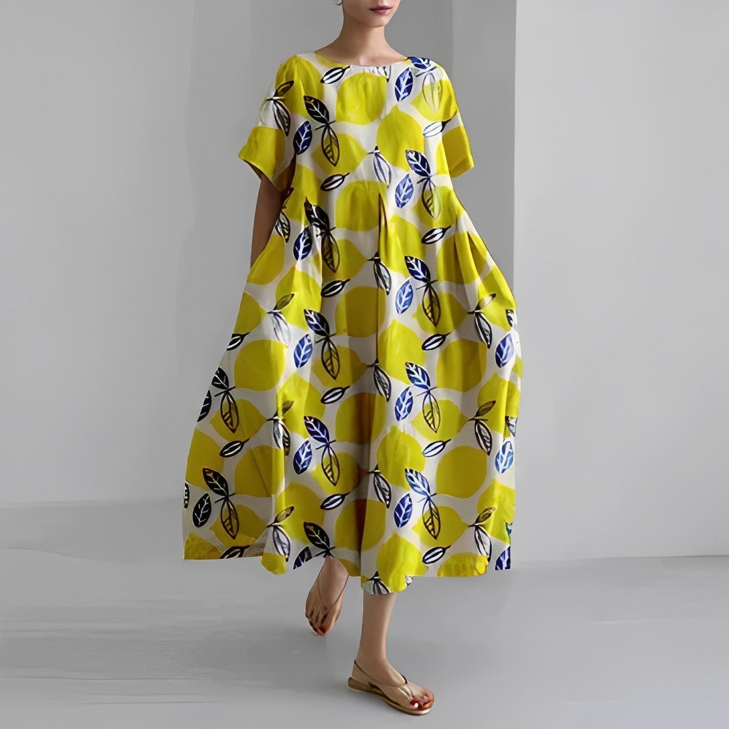 LEILA – Floral Boho Maxikleid mit V-Ausschnitt und Rüschen