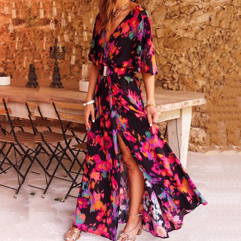 CELESTE – Elegantes Maxikleid mit Wickeldesign und V-Ausschnitt