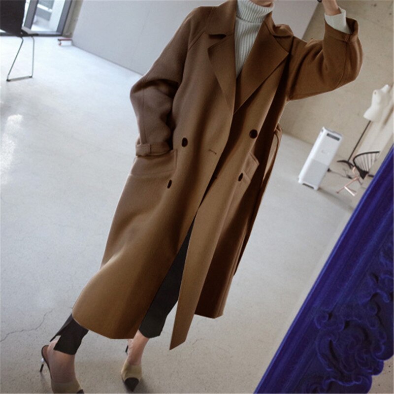 Laura – Eleganter langer Wollmantel für Damen