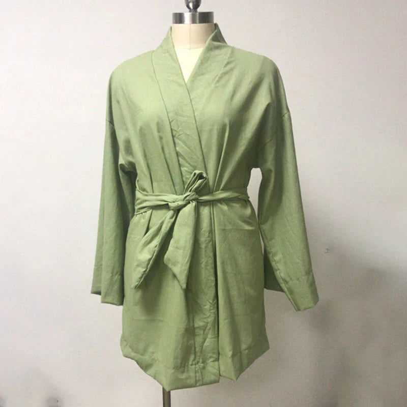 ARLETTE – Elegantes Spitzen-Minikleid mit Schnürung
