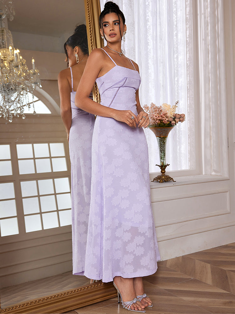 Elegantes und leichtes Sommerkleid