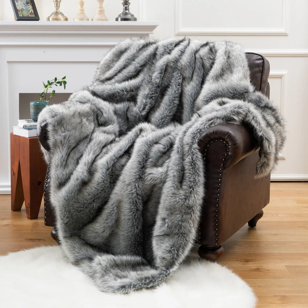 Luxus Faux Fur Decke 200 x 200 cm - Weich und Warm, Elegantes Kunstfell für Zuhause-5