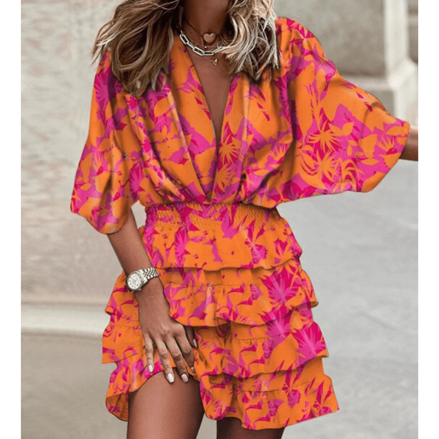 AVA – Elegantes Sommerkleid aus Leinen mit V-Ausschnitt