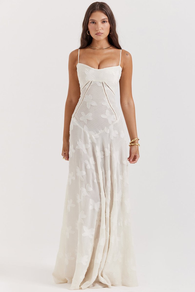 Elegantes und leichtes Sommerkleid