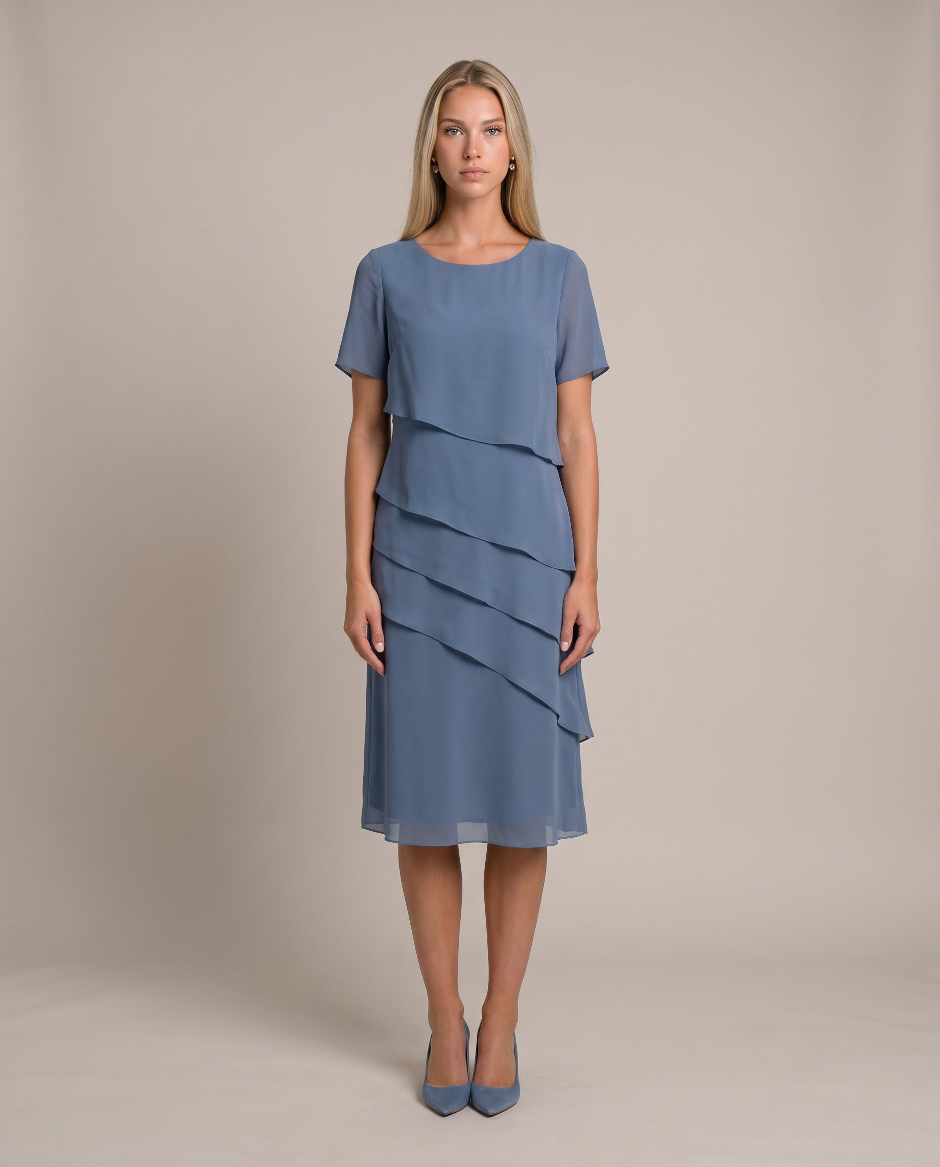 TESS Chiffonkleid für Damen in Blau, gestuftes Kleid