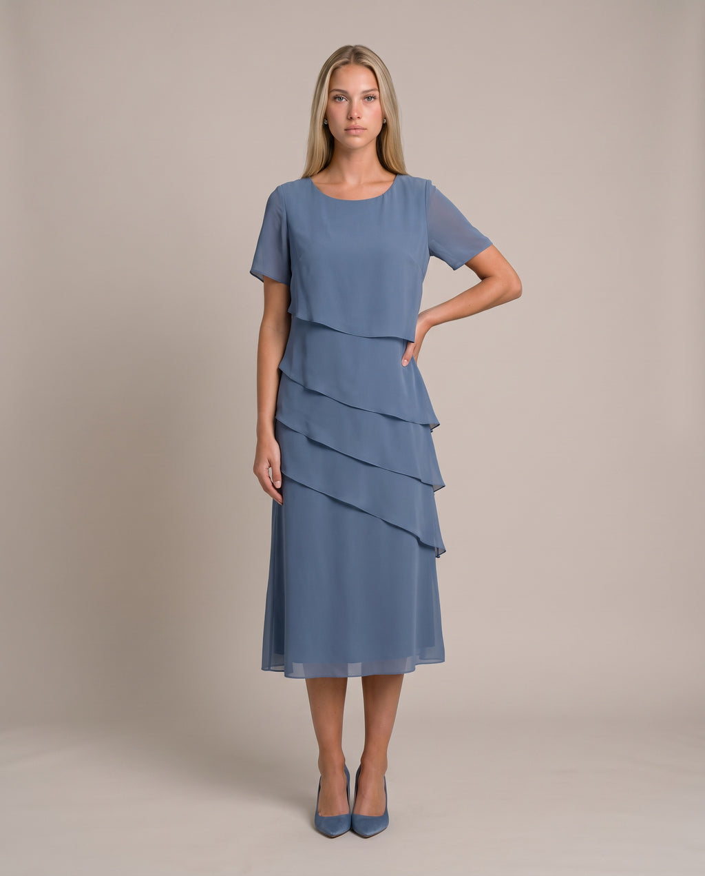 TESS Chiffonkleid für Damen in Blau, gestuftes Kleid