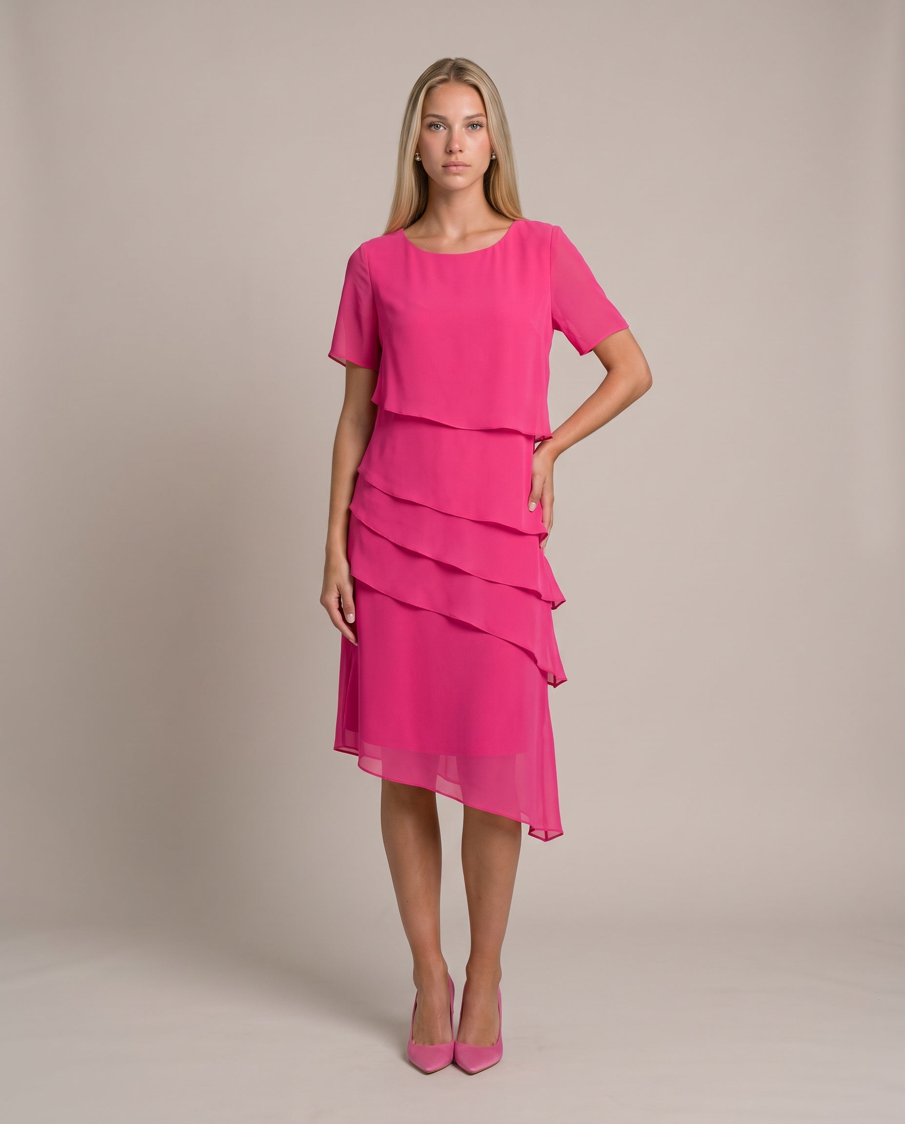 TESS Chiffonkleid für Damen in Rosa, gestuftes Kleid